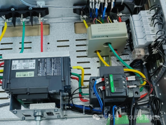 1763948103662651.jpg 晃电频发竟让锅炉停炉一招解决_d5435c679c9fb3a04cd55ab00fc29d9b.jpg